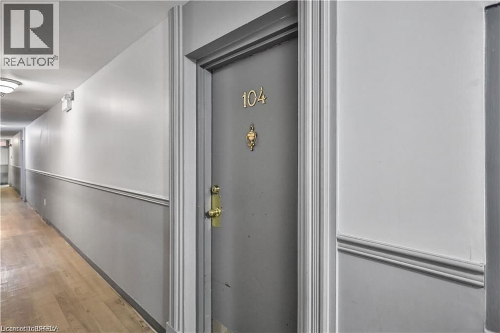 793 COLBORNE Street East Unit 104, Brantford