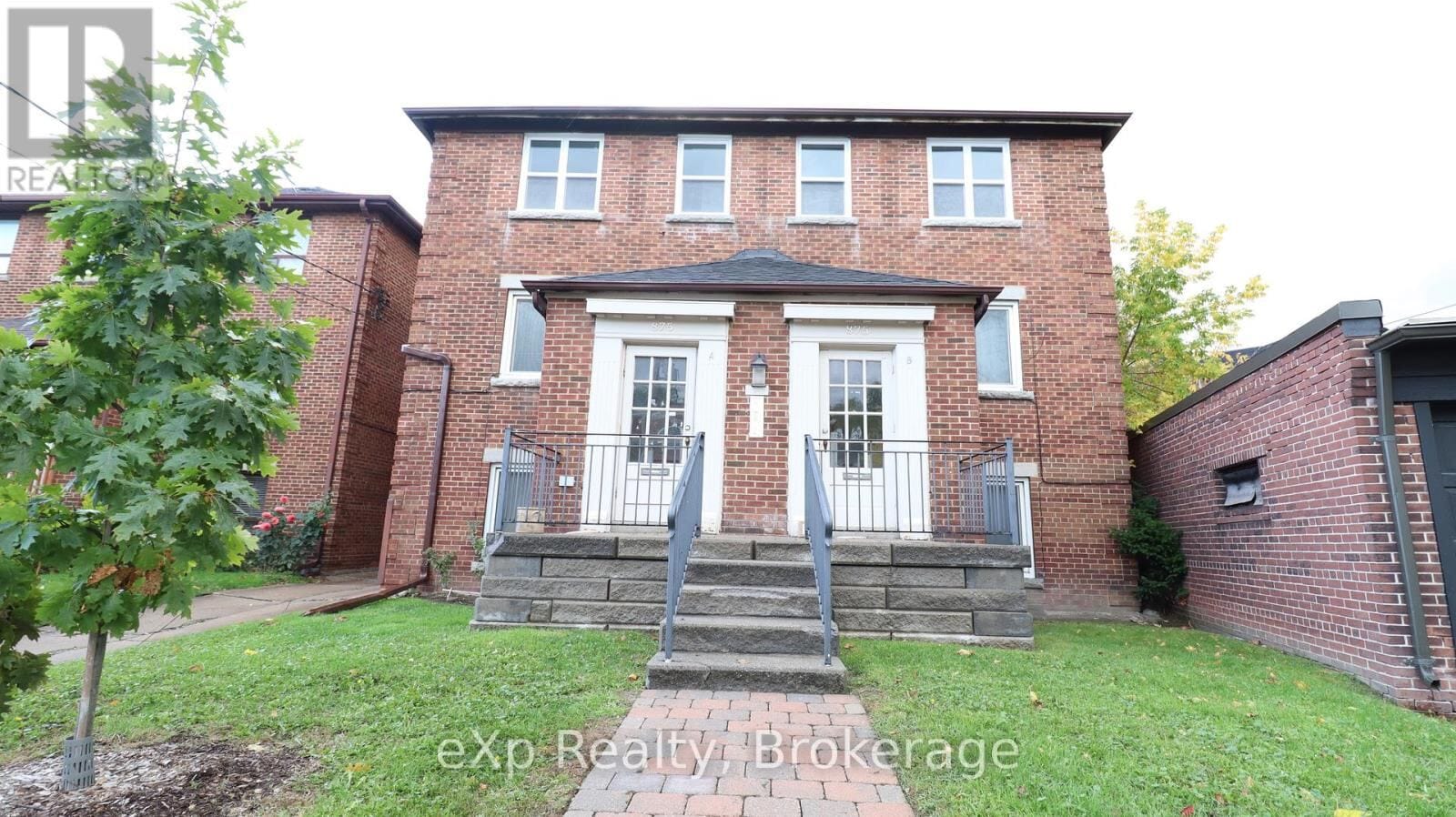 875 Millwood Road Unit 3B, Toronto (Leaside)