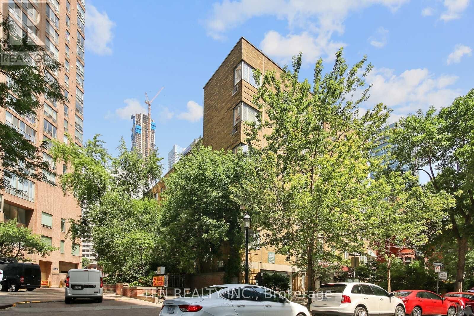 26 St. Joseph Street Unit 609, Toronto (Bay Street Corridor)