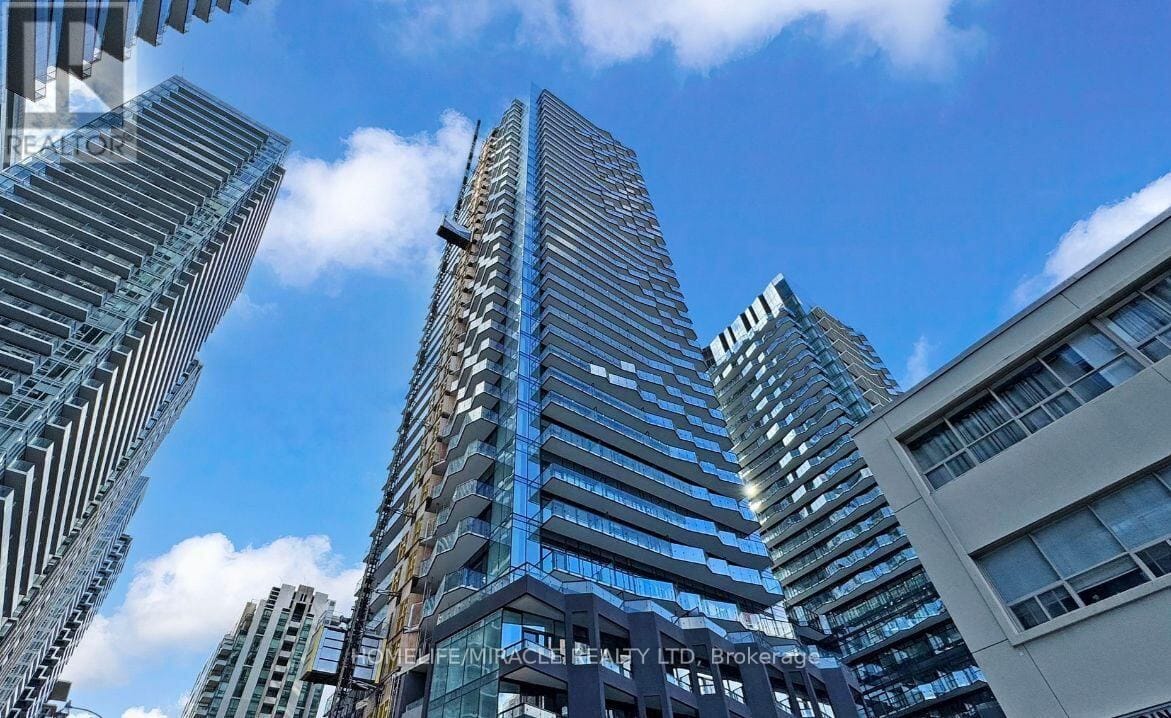 110 broadway Avenue Unit 407, Toronto (Mount Pleasant West)