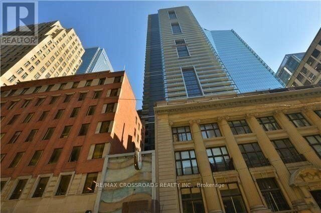 70 Temperance Street Unit 4211, Toronto (Bay Street Corridor)