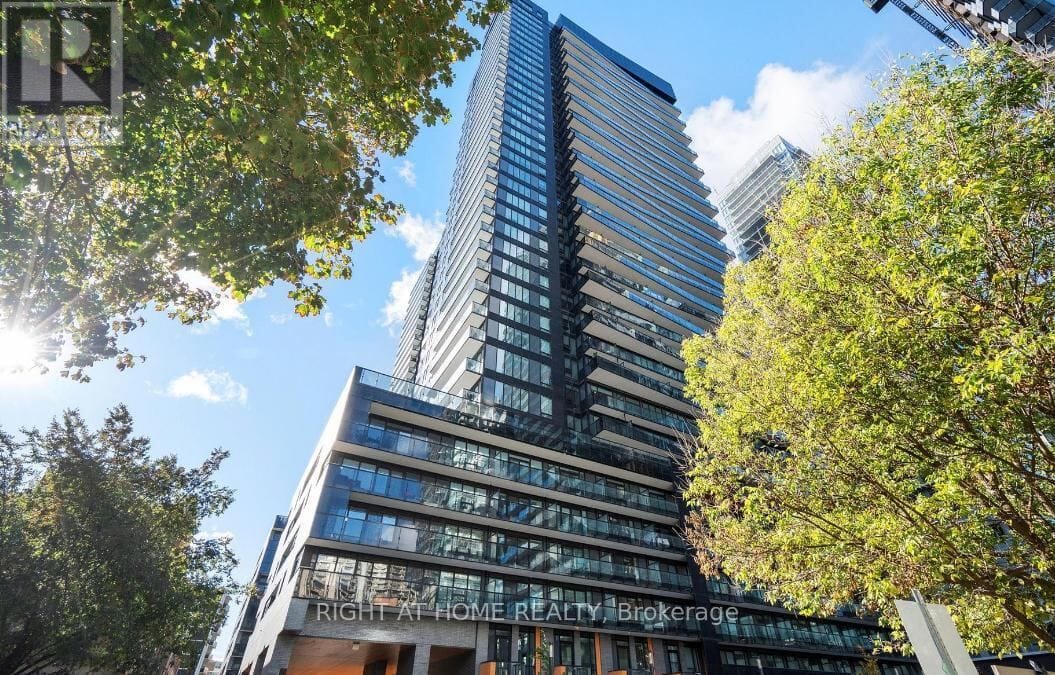 127 Broadway Avenue Unit 1612, Toronto (Mount Pleasant West)