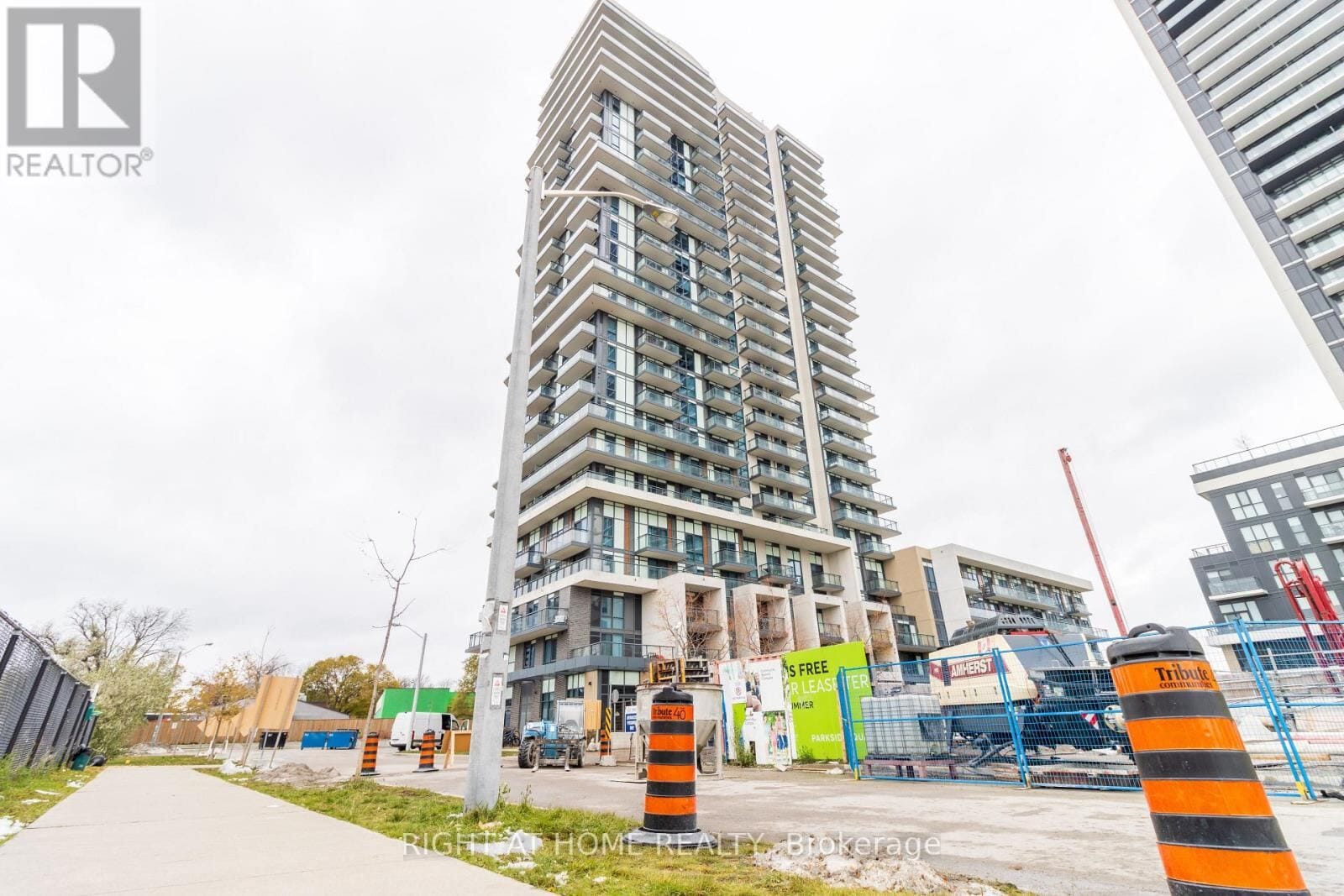 55 Smooth Rose Court Unit 1506, Toronto (Henry Farm)