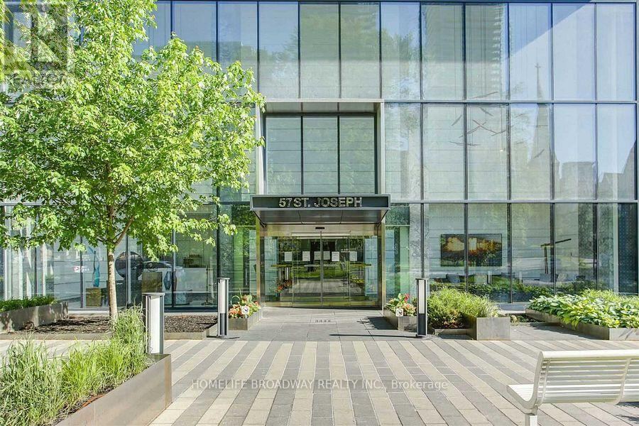 57 St Joseph Street Unit 911, Toronto (Bay Street Corridor)