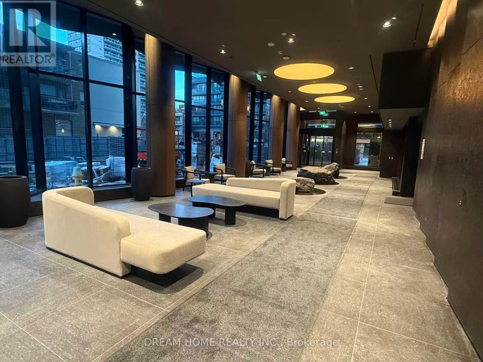 120 Broadway Avenue Unit 1604, Toronto (Mount Pleasant West)
