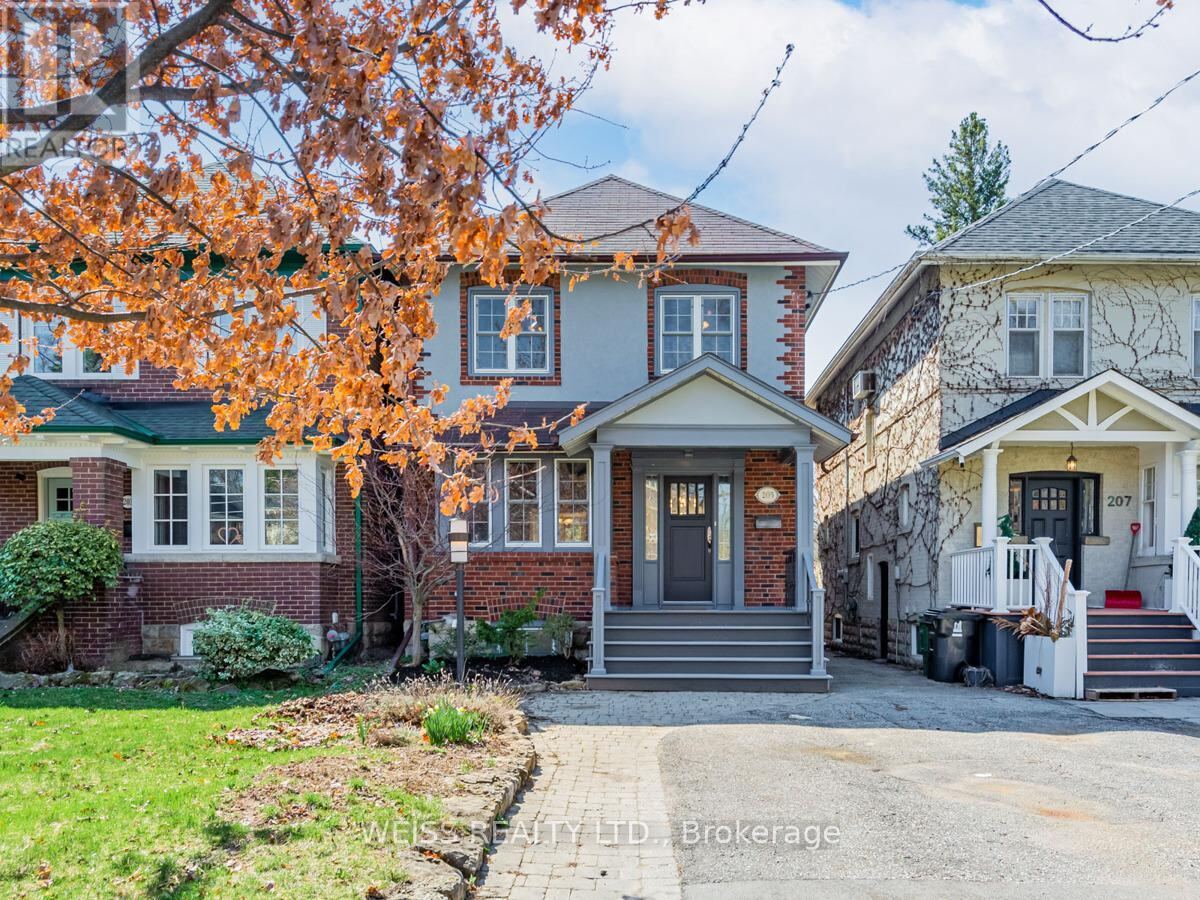 205 Glengrove Avenue, Toronto (Lawrence Park South)