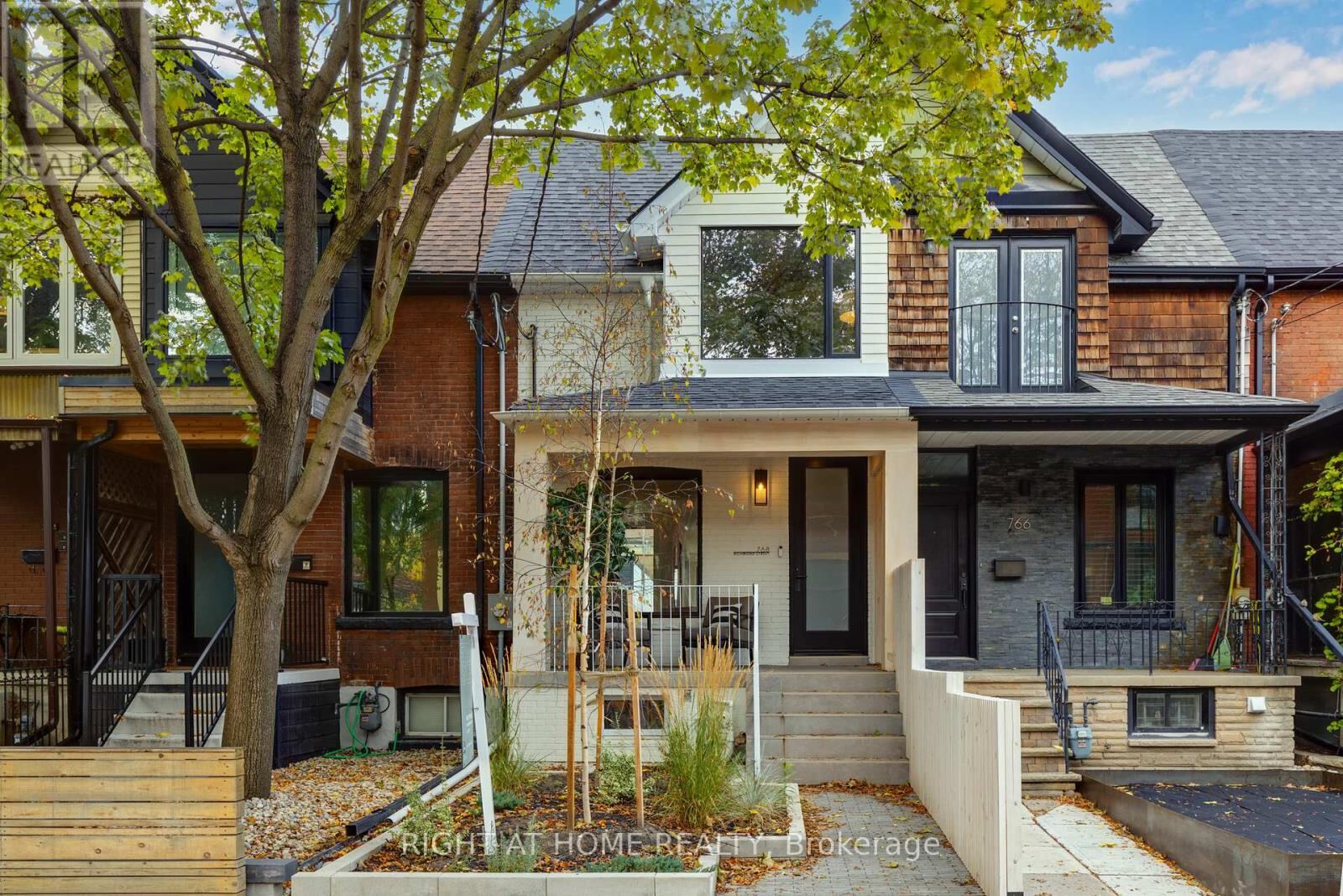 768 Richmond Street West, Toronto (Niagara)