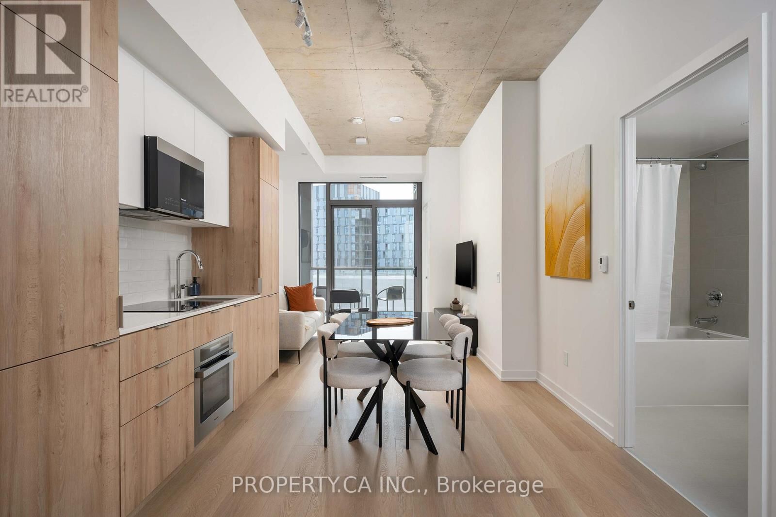 28 Eastern Avenue Unit 618, Toronto (Moss Park)