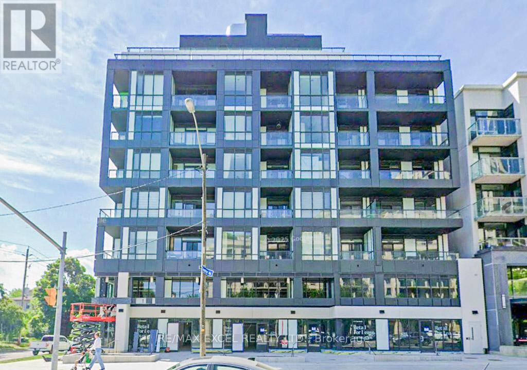 625 Sheppard Avenue East Unit 302, Toronto (Bayview Village)