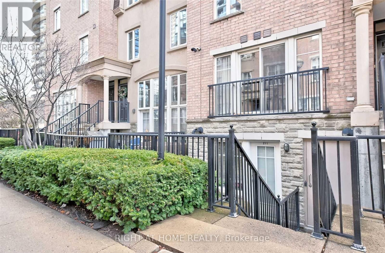 26 Western Battery Road Unit 211, Toronto (Niagara)