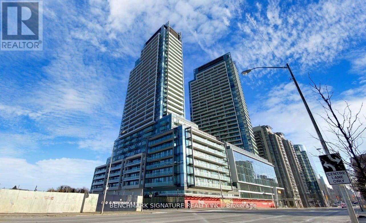 8 Olympic Garden Drive Unit S706, Toronto (Newtonbrook East)