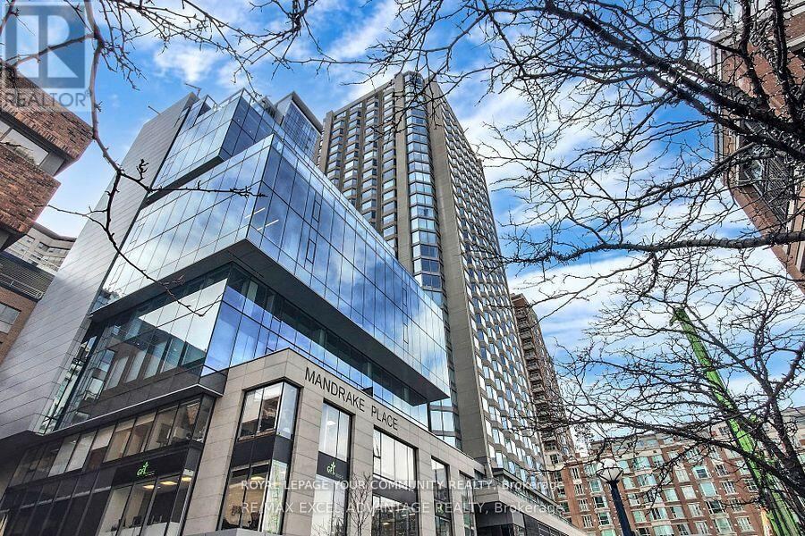 155 Yorkville Avenue Unit 2316, Toronto (Annex)