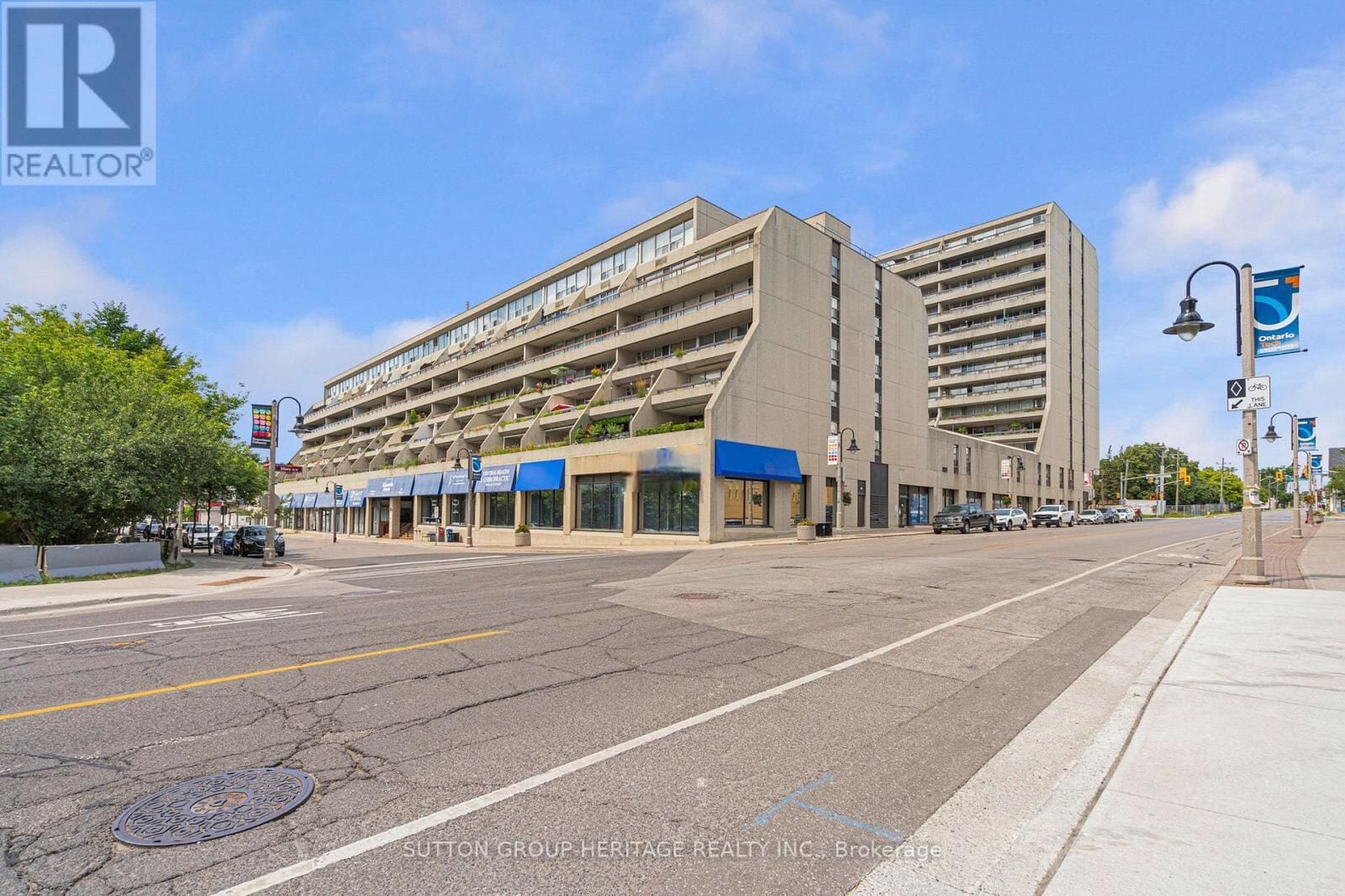 50 Richmond Street East Unit 220, Oshawa (O’Neill)