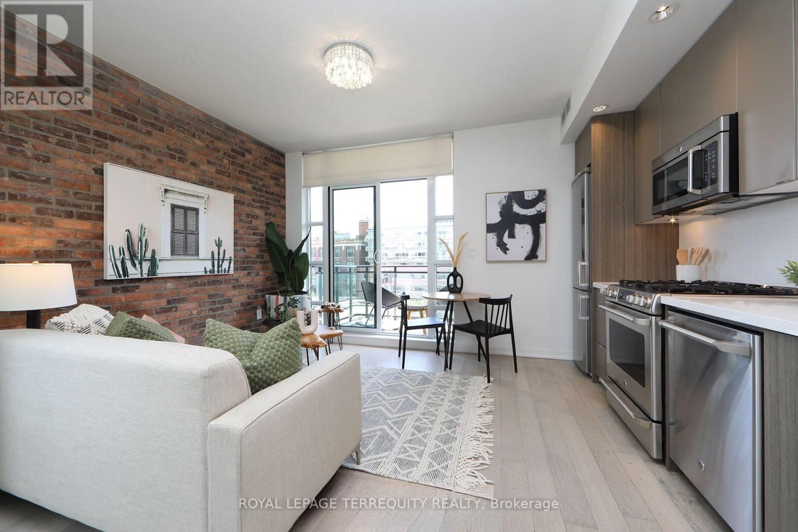 88 Colgate Avenue Unit 631, Toronto (South Riverdale)