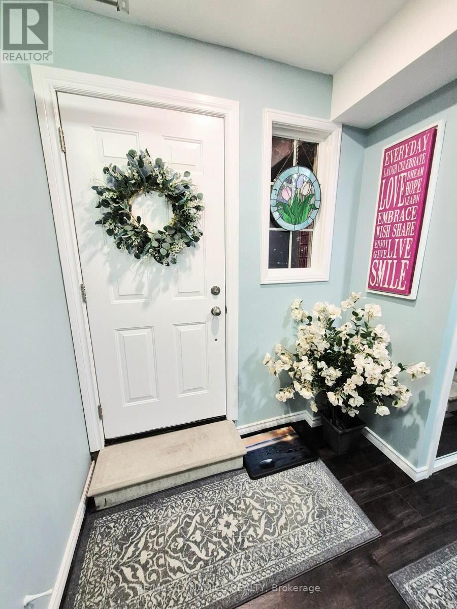 40 Stammers Drive Unit Lower, Ajax (Northwest Ajax)
