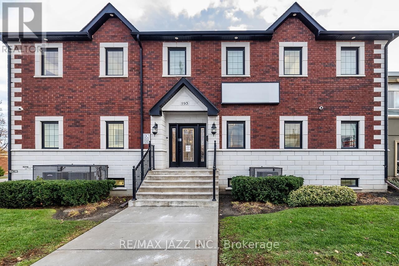 193 King Street East, Oshawa (Central)