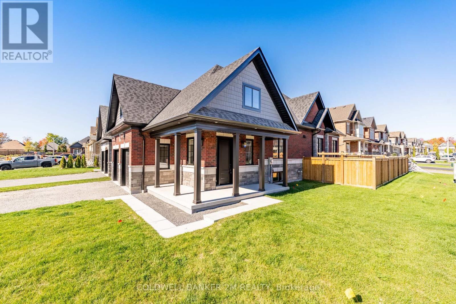 10 St. Augustine Drive, Whitby (Brooklin)