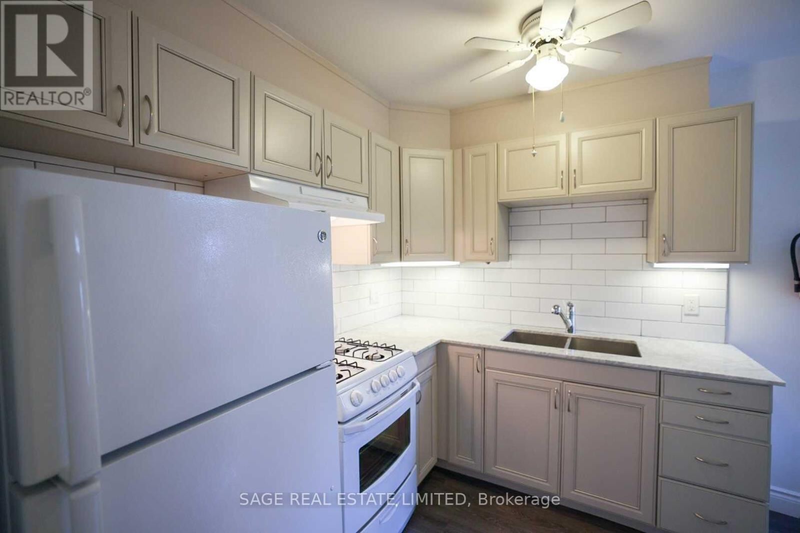 8 Brookmount Road Unit 1B, Toronto (The Beaches)