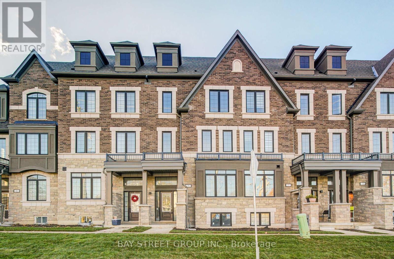 5 Selfridge Way, Whitby (Downtown Whitby)