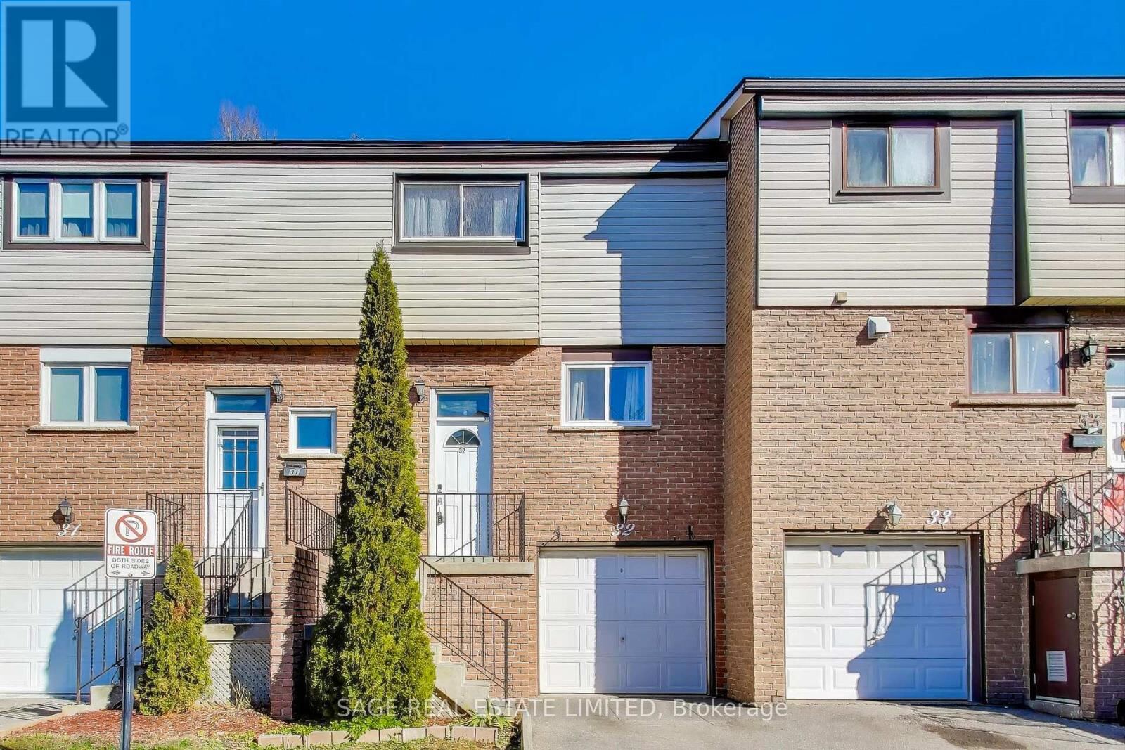 1945 Denmar Road Unit 32, Pickering (Village East)