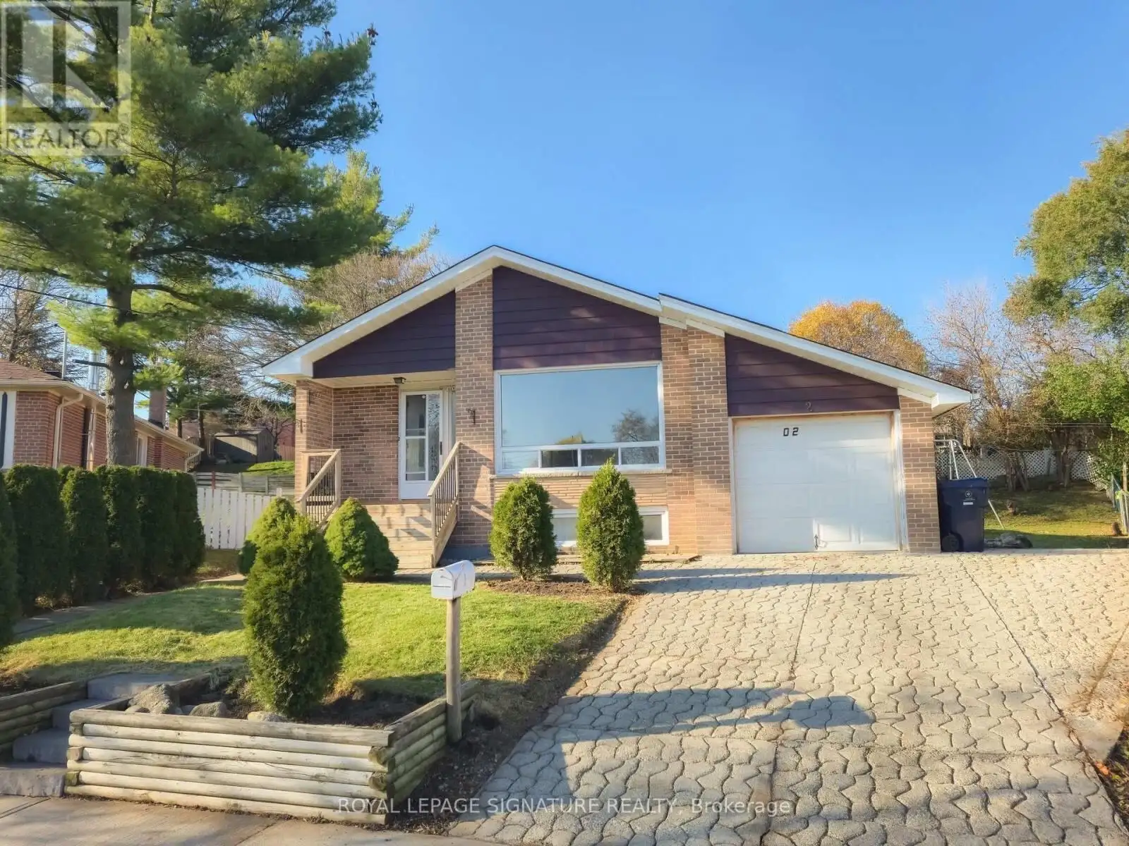 2 Windover Drive, Toronto (Woburn)