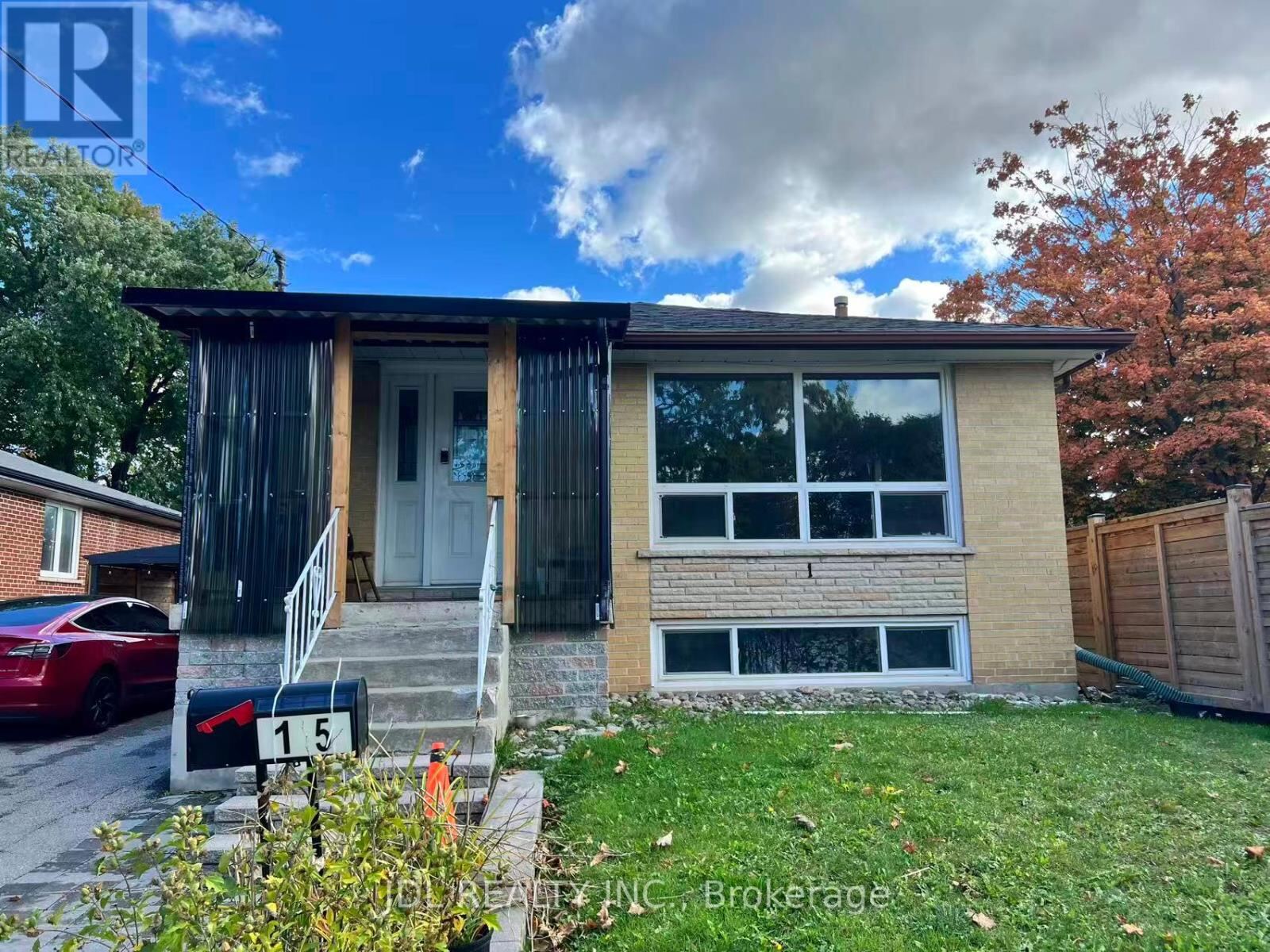 15 Summerglade (Main) Drive, Toronto (Agincourt South-Malvern West)