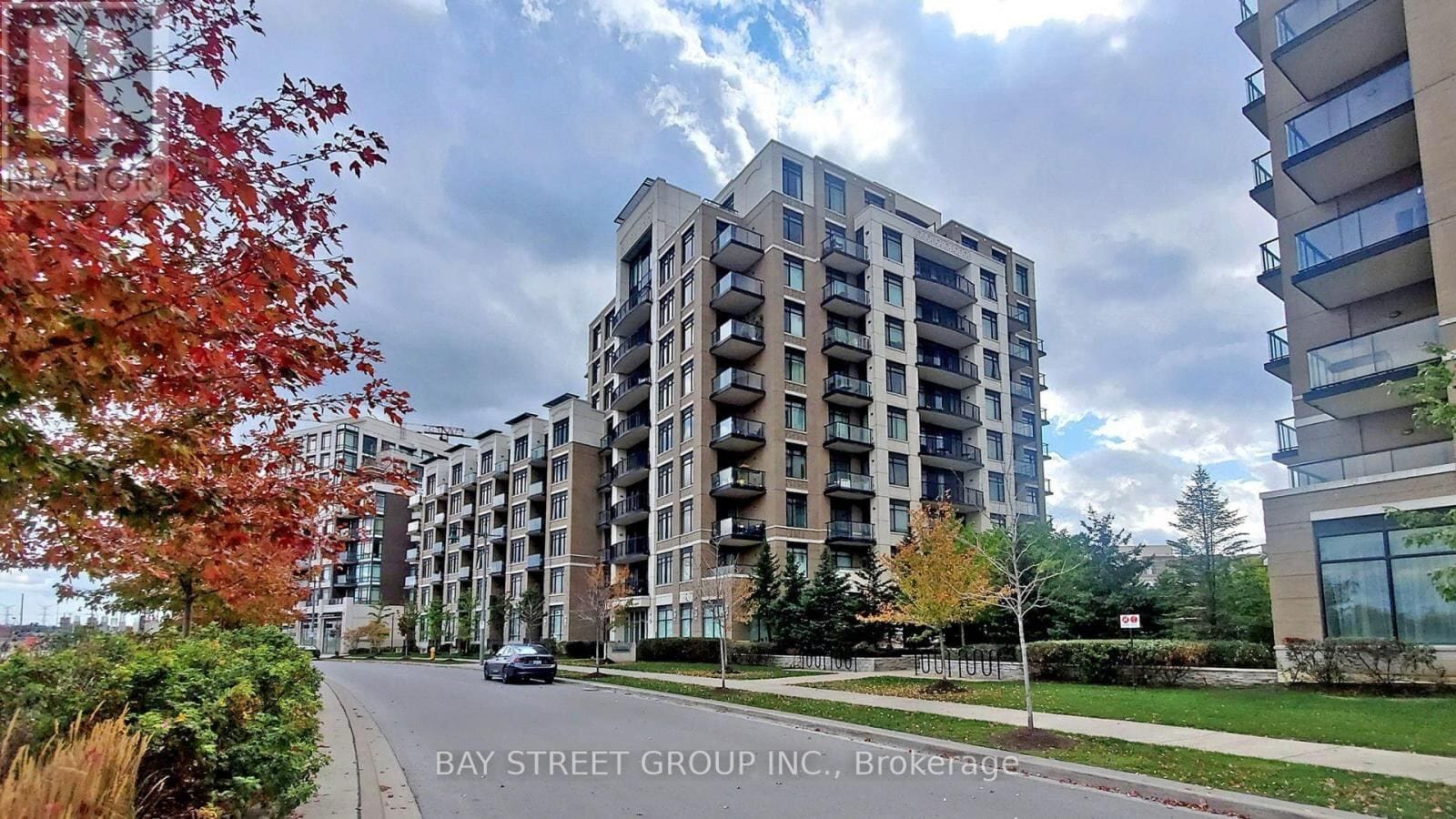 111 Upper Duke Crescent Unit 904, Markham (Unionville)