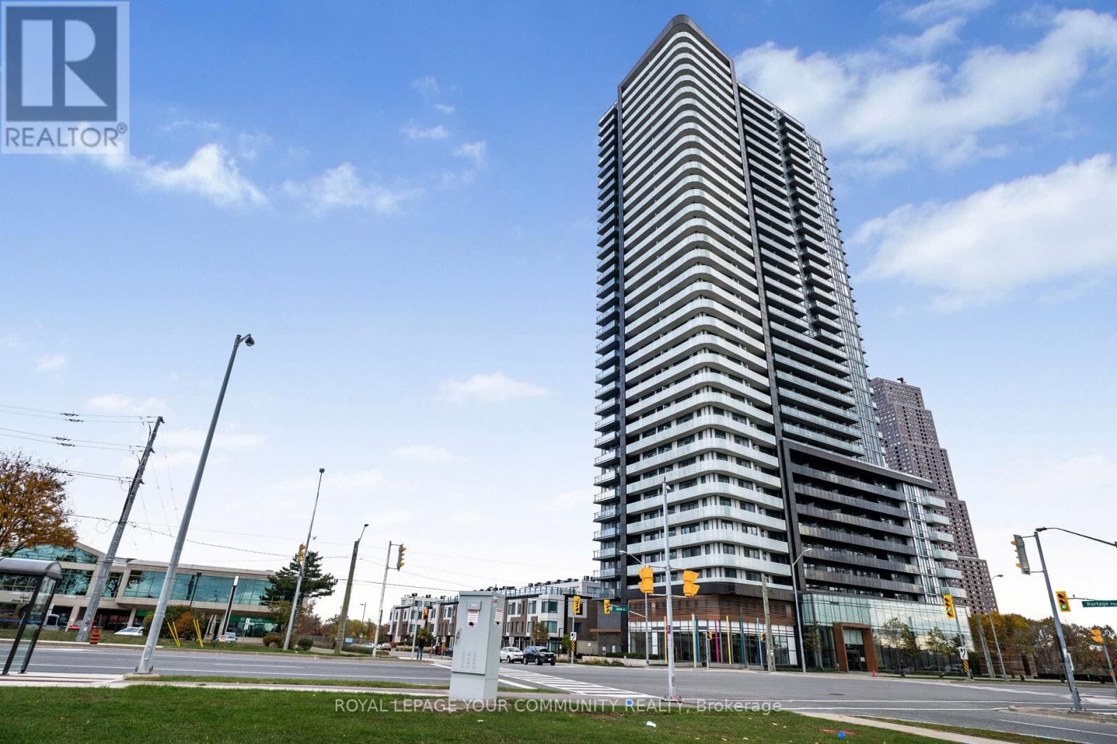 7895 Jane Street Unit 204, Vaughan (Concord)