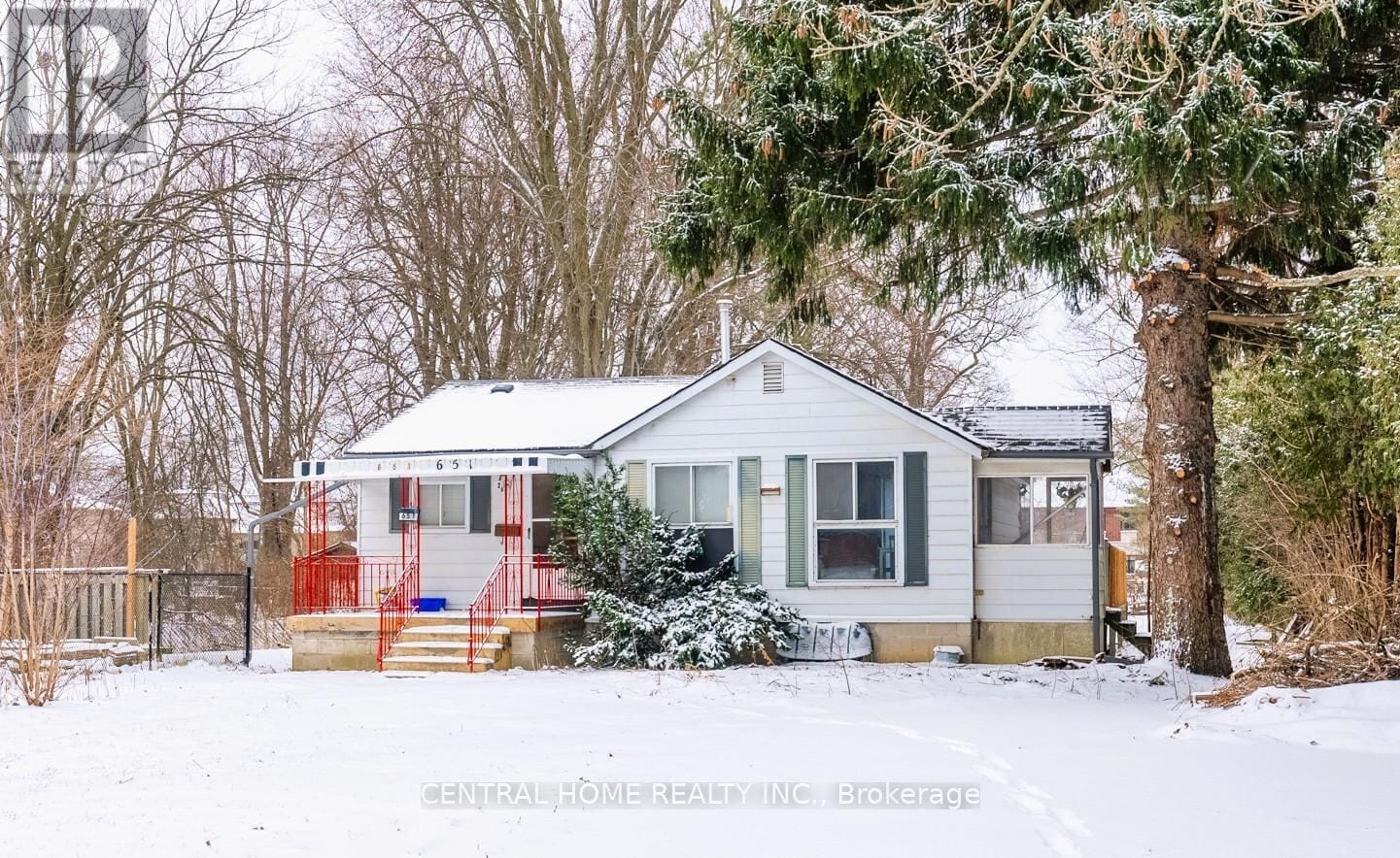 651 16th Avenue, Richmond Hill (Langstaff)