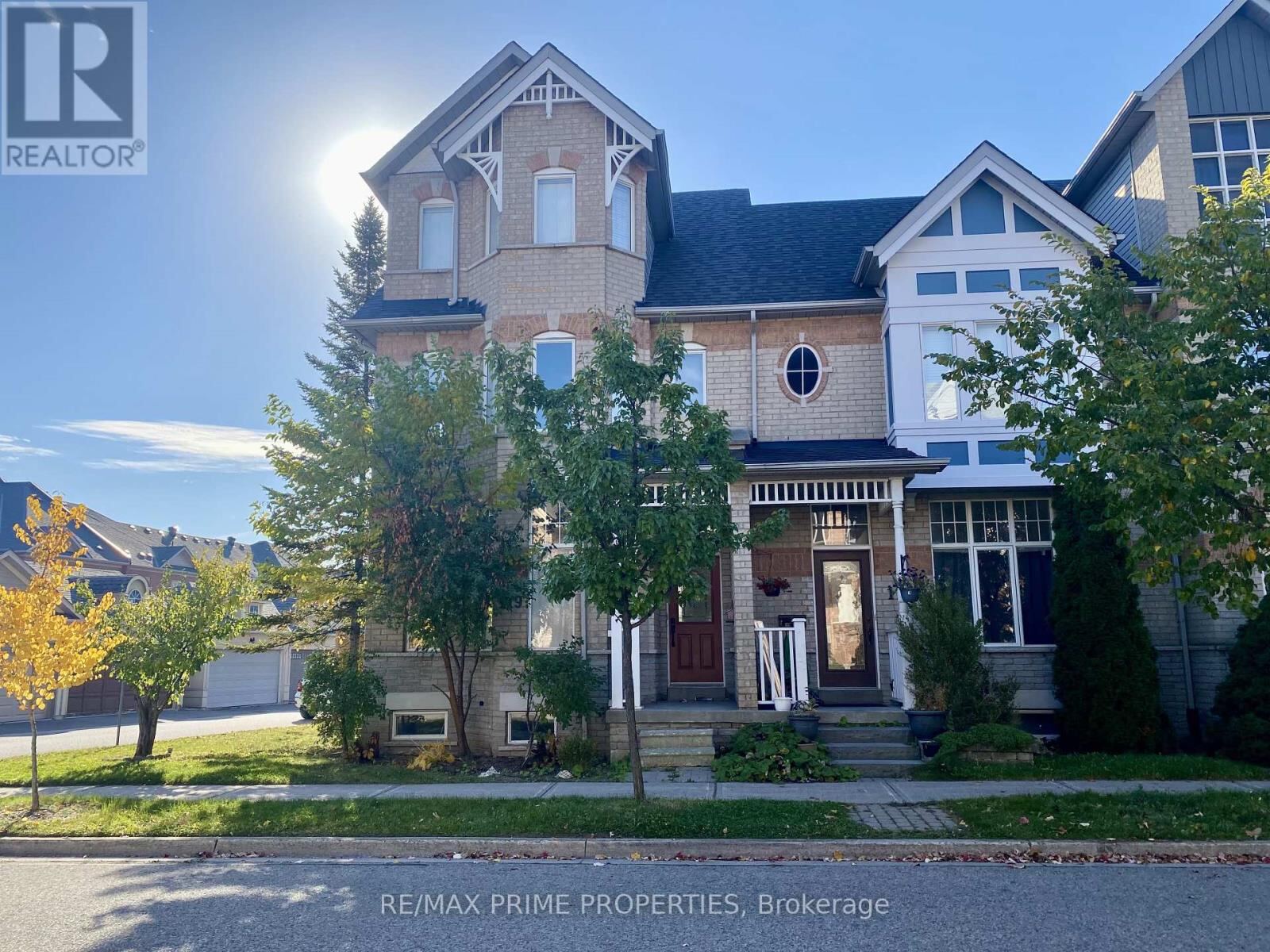 119 Settlement Park Avenue, Markham (Cornell)