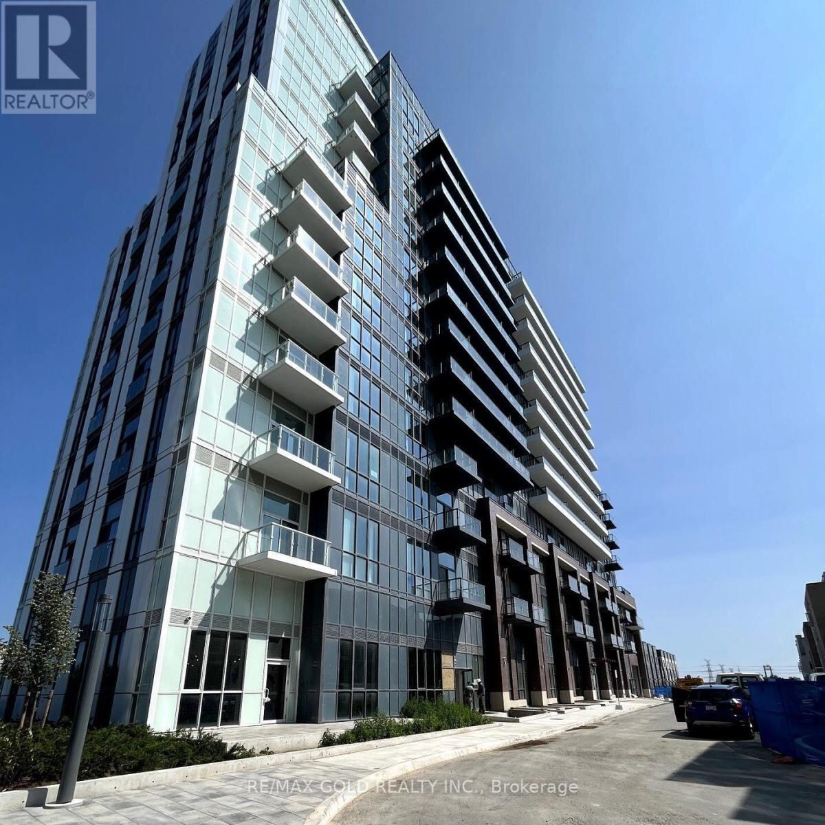 60 Honeycrisp Crescent Unit 622, Vaughan (Vaughan Corporate Centre)