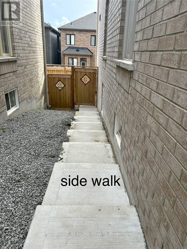 109 Mckean Drive North Unit #Basement, Whitchurch-Stouffville (Stouffville)