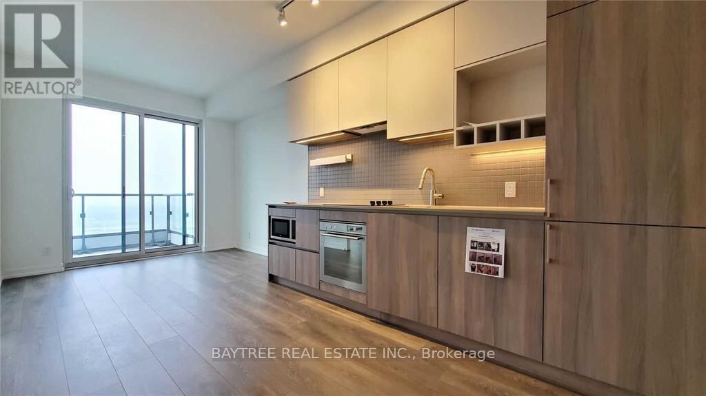 950 Portage Parkway Unit 3908, Vaughan (Vaughan Corporate Centre)