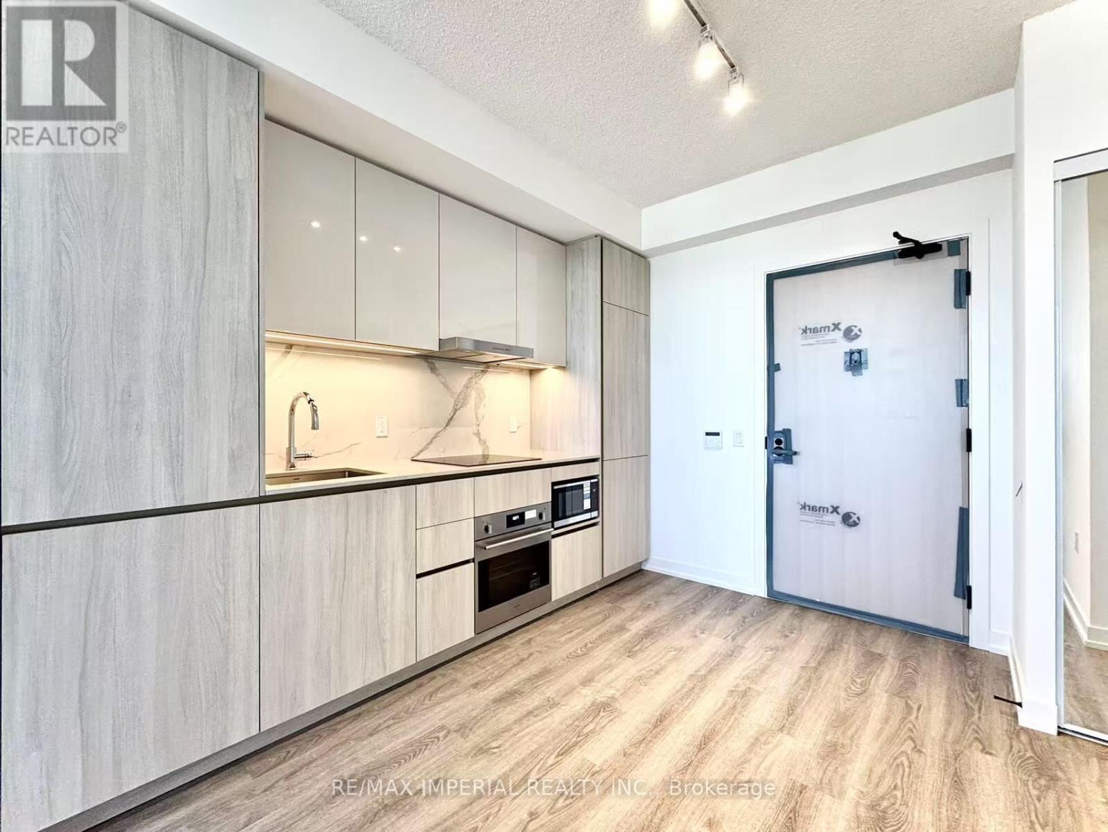 8 Interchange Way Unit 2503, Vaughan (Vaughan Corporate Centre)