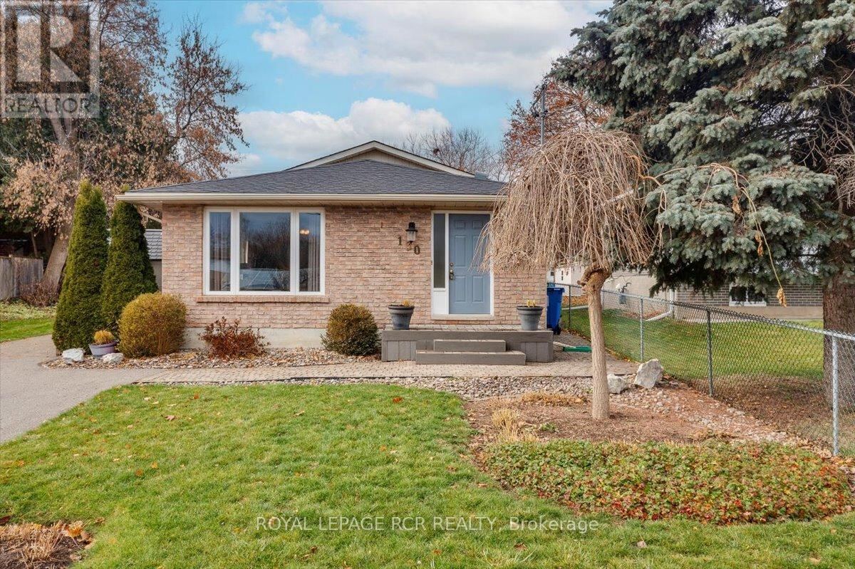 130 Peter Street, East Gwillimbury (Holland Landing)
