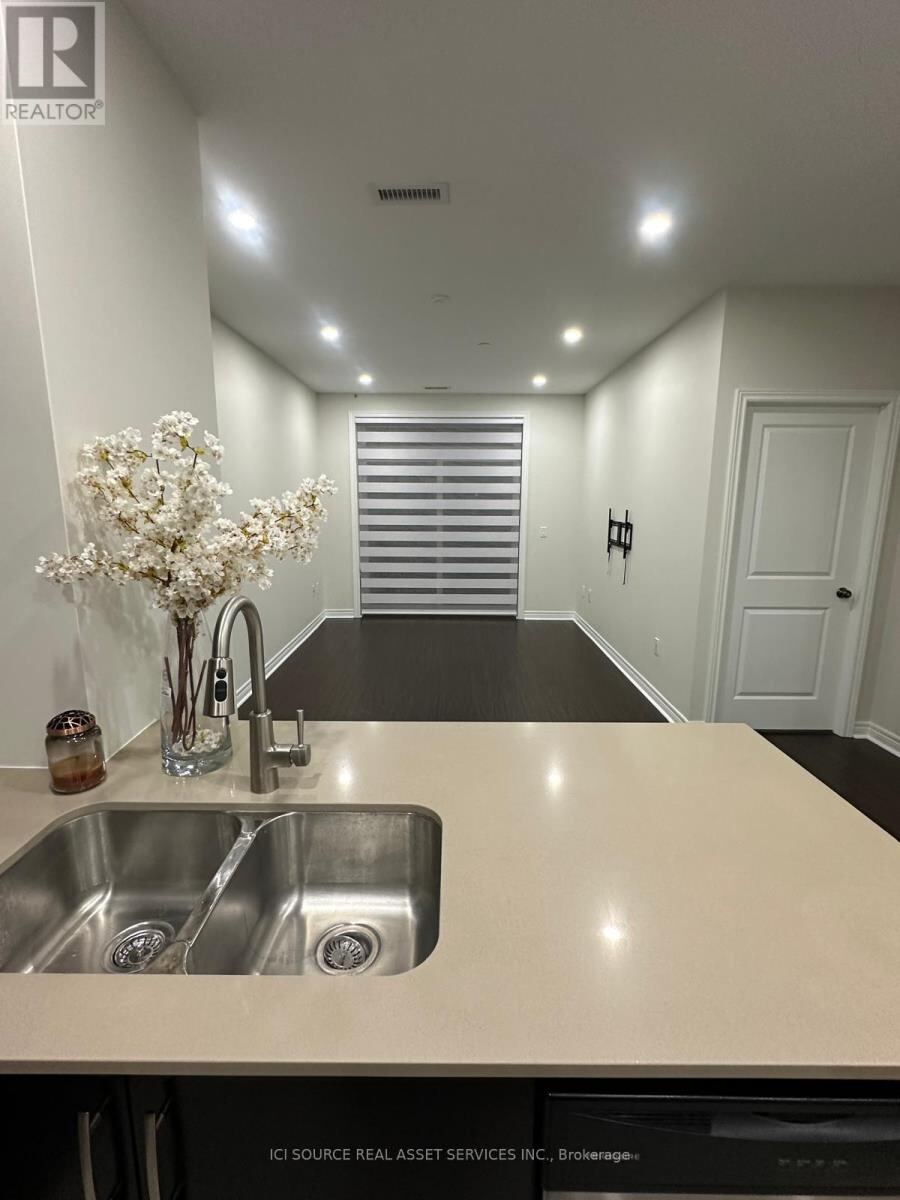 7325 Markham Road Unit 112, Markham (Cedarwood)