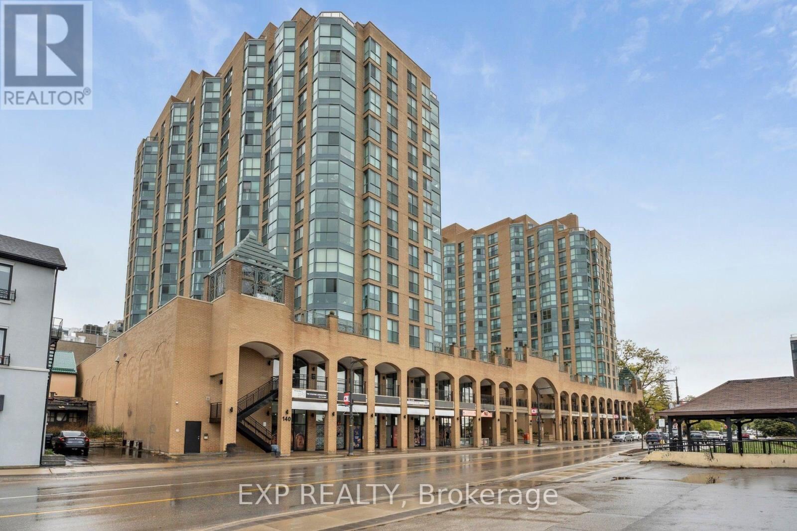 140 Dunlop Street East Unit 301, Barrie (City Centre)