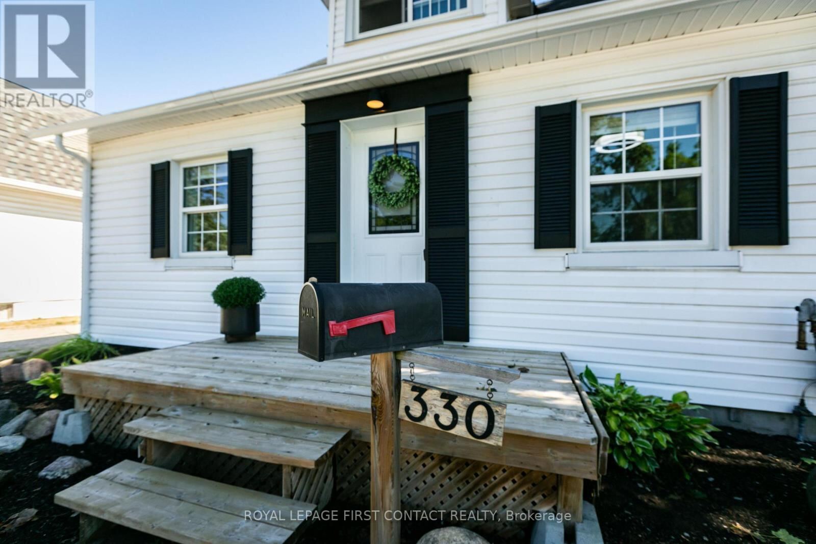 330 Laclie Street, Orillia