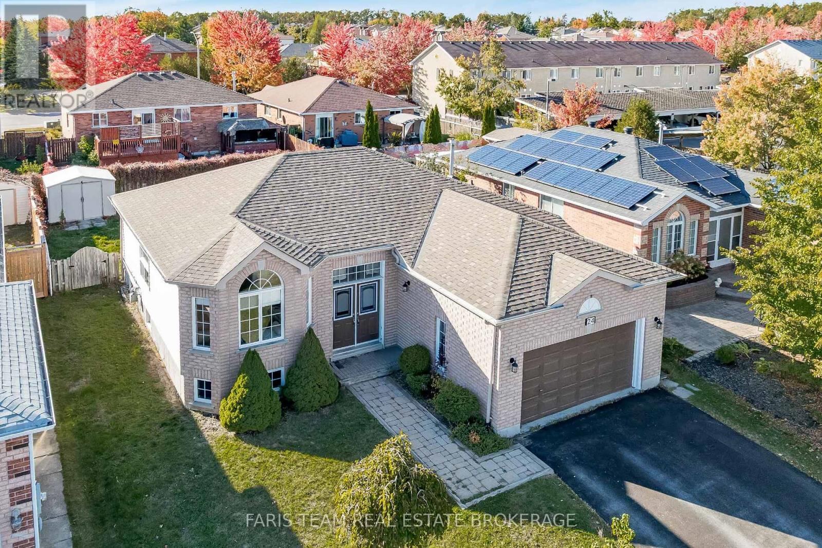 24 Marsellus Drive, Barrie (Holly)