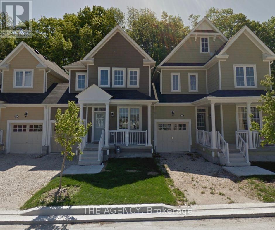 3 Berkshire Avenue, Wasaga Beach
