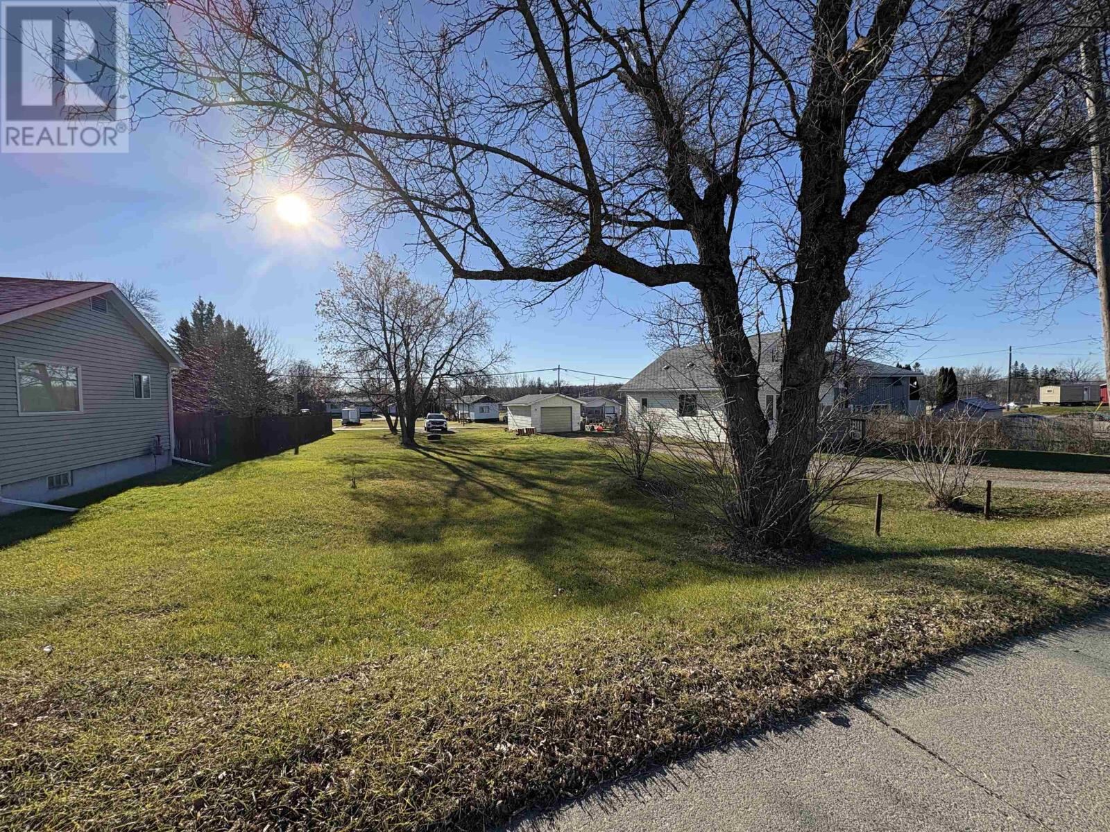Vacant Land in EMO