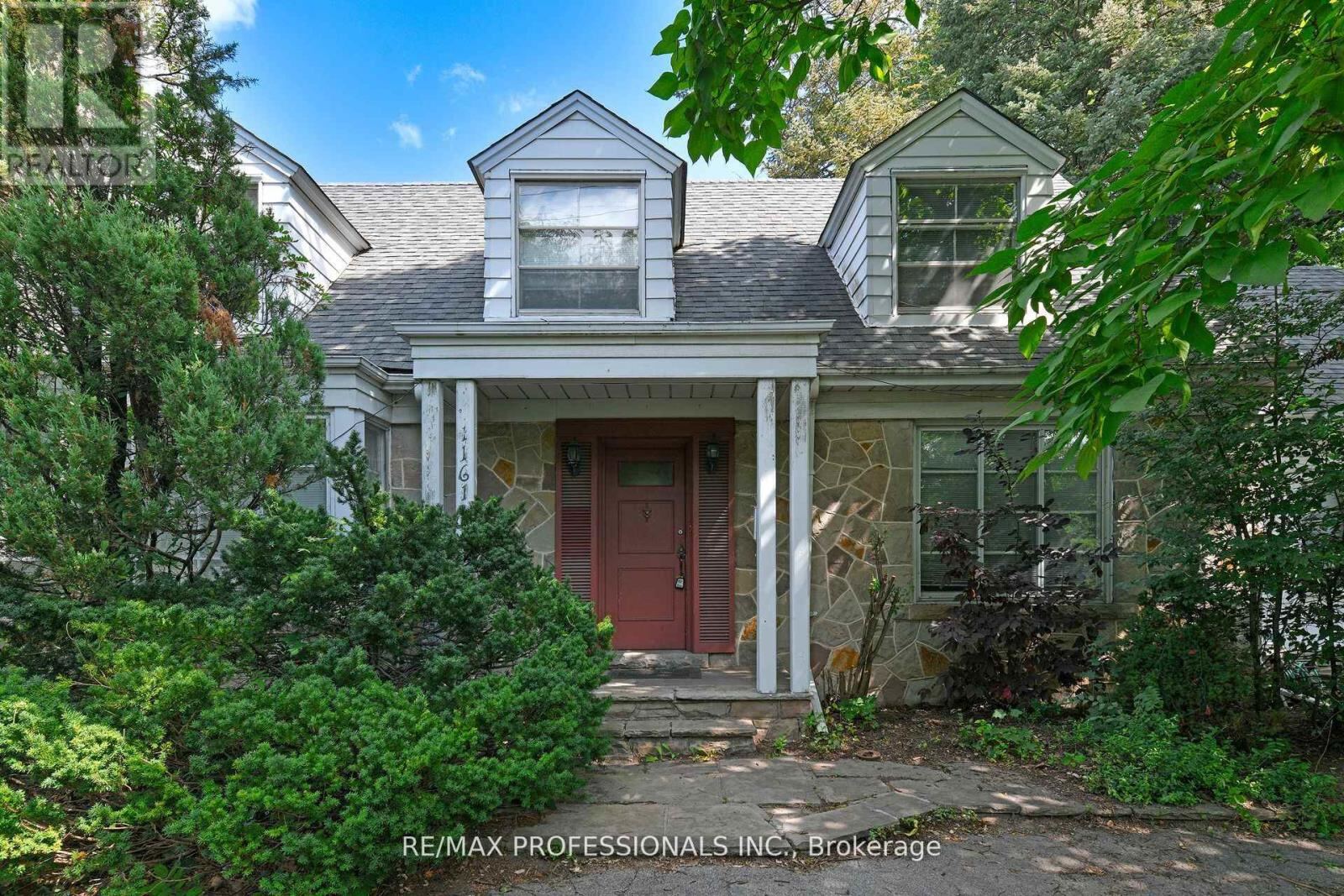 1161 Royal York Road, Toronto (Edenbridge-Humber Valley)