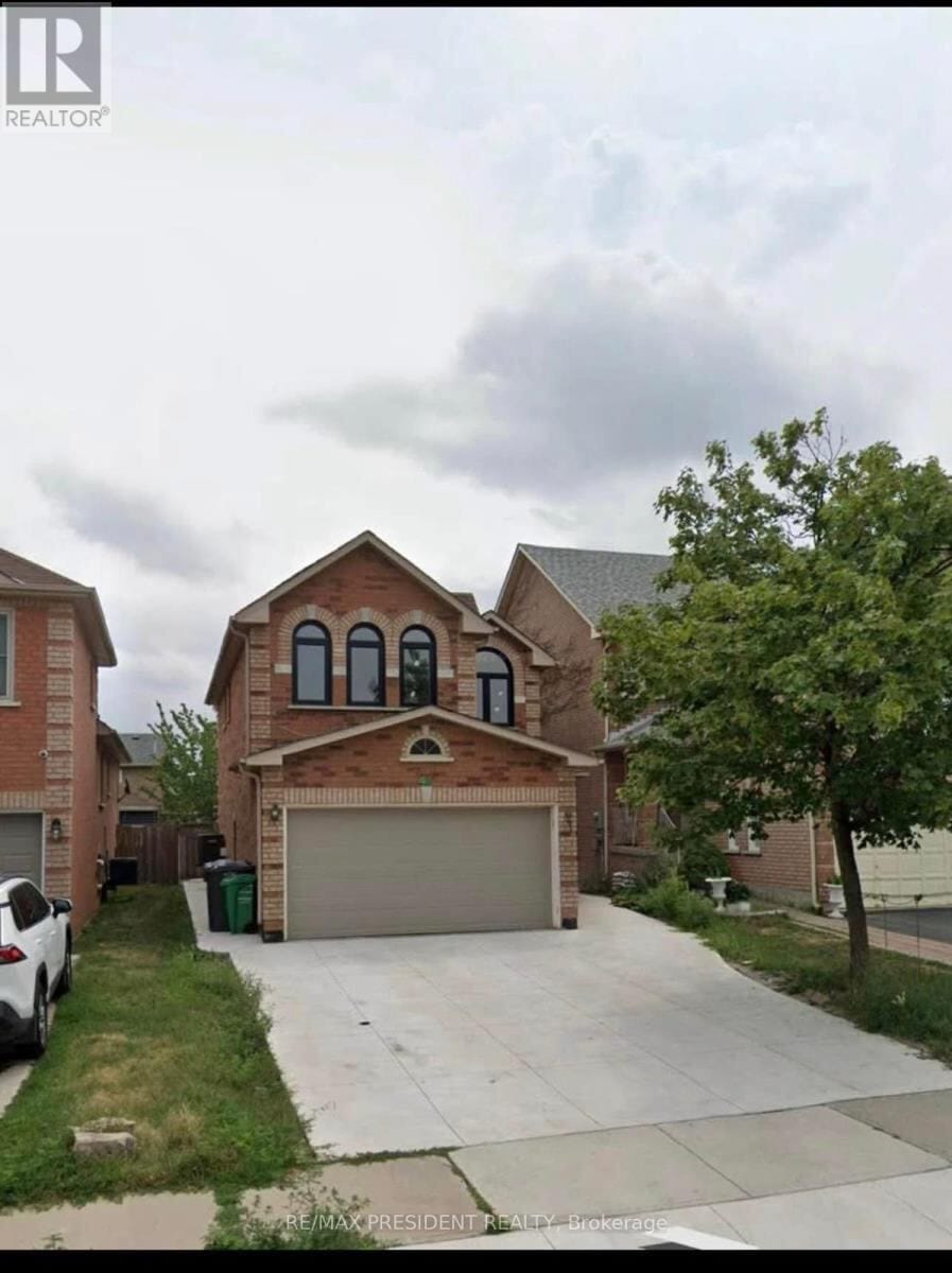 40 Mosley Crescent, Brampton (Fletcher’s West)
