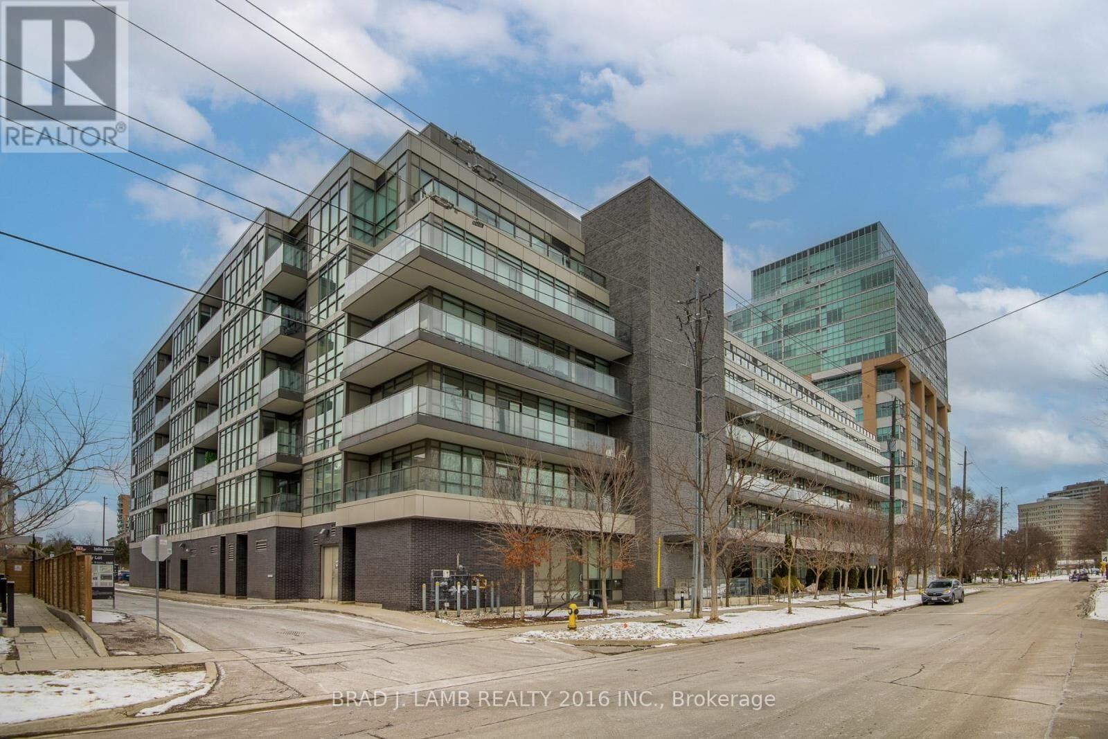 8 Fieldway Road Unit 214, Toronto (Islington-City Centre West)