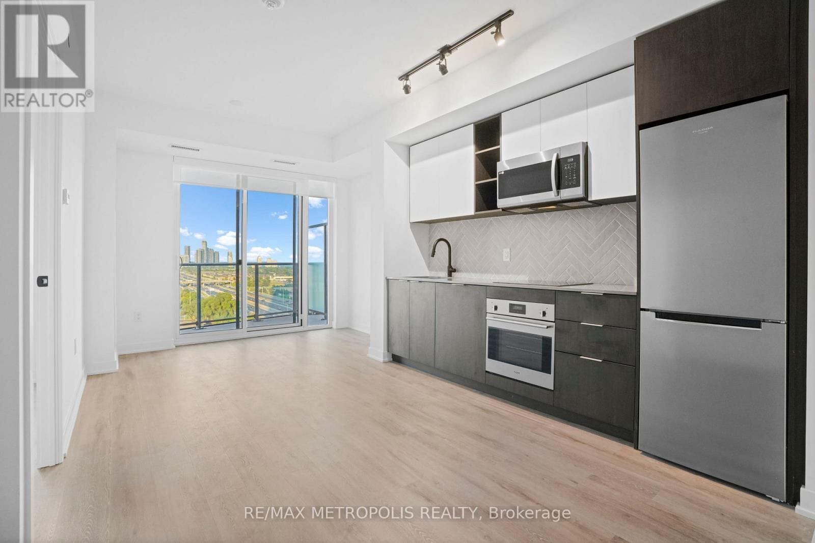 36 Zorra Street Unit 1205, Toronto (Islington-City Centre West)