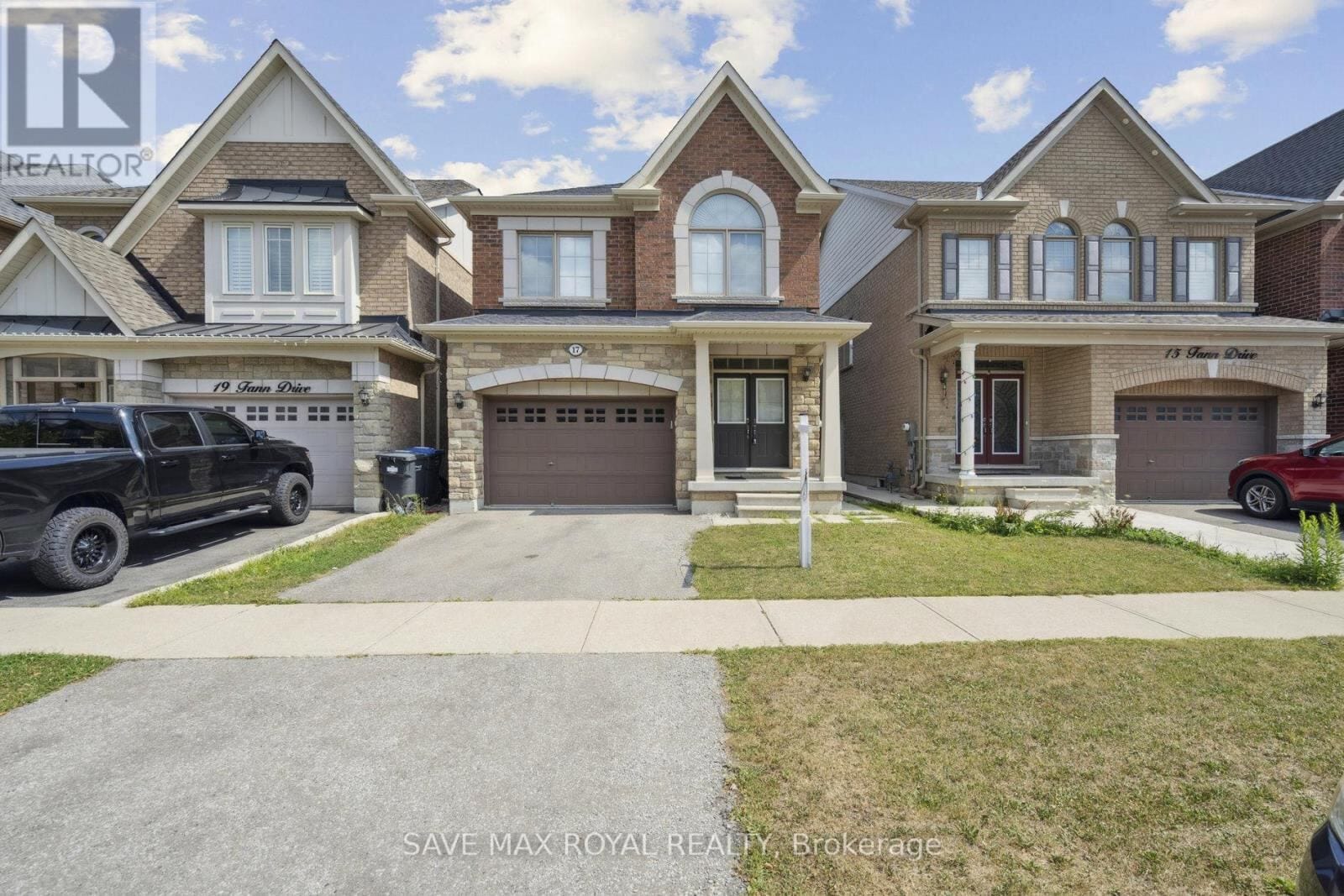 17 Fann Drive, Brampton (Northwest Brampton)