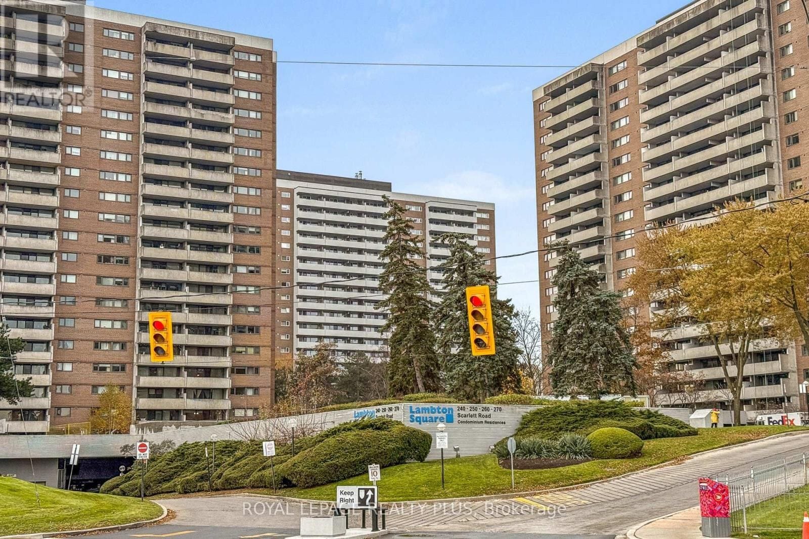 260 Scarlett Road Unit 1206, Toronto (Rockcliffe-Smythe)