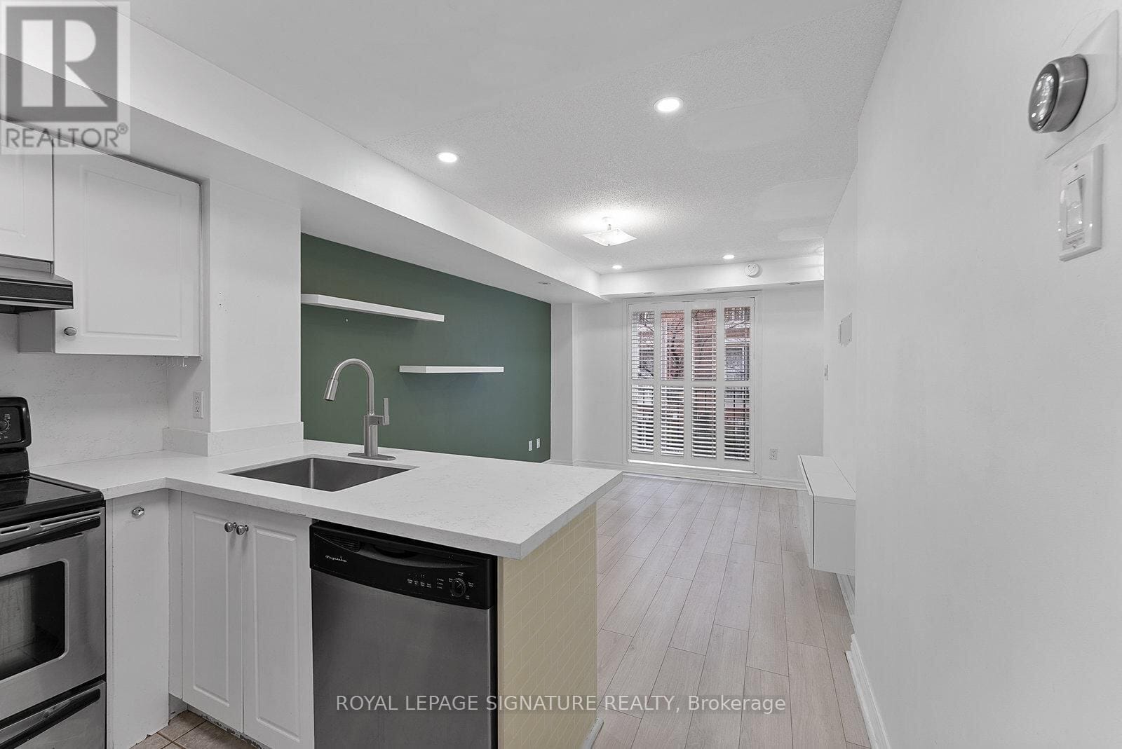 22 Laidlaw Street Unit 1207, Toronto (South Parkdale)