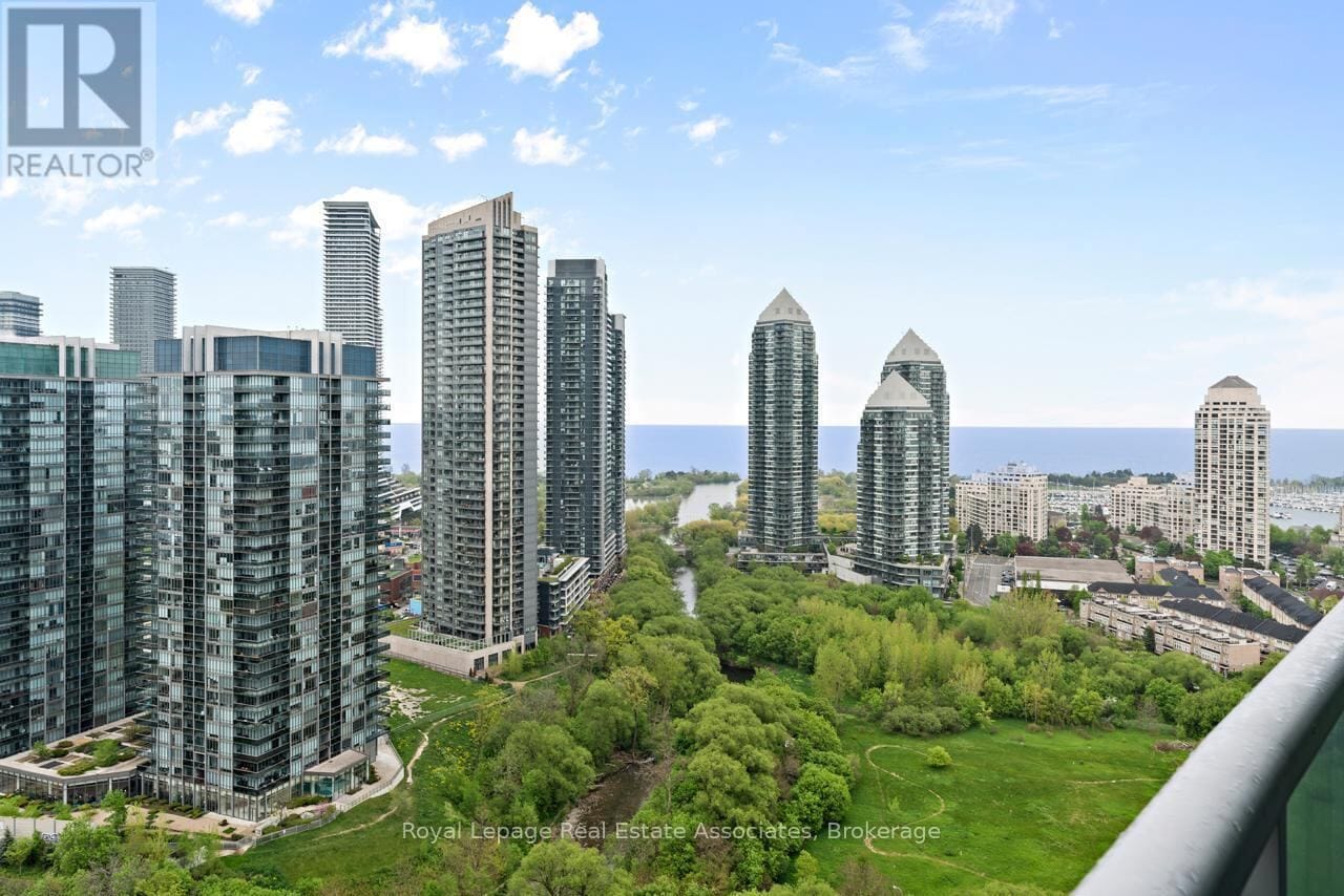 155 Legion Road North Unit 1601, Toronto (Mimico)