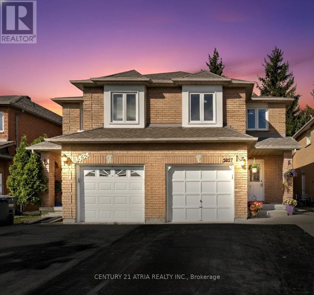 3837 Densbury Drive, Mississauga (Lisgar)